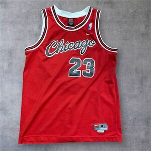 Nike Vintage Y2K NBA Chicago Bulls Jordan Rookie Jersey Red Black Youth XL